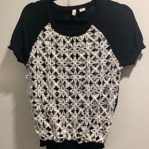 Anthropologie laced detail gingham sweater blouse tee